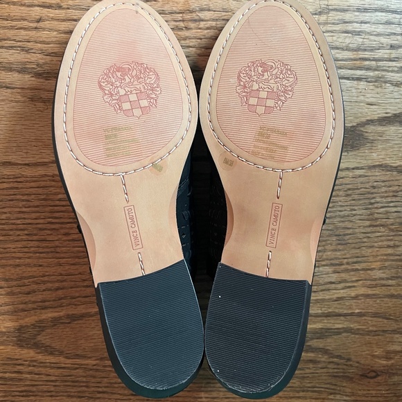 Vince Camuto Boot Black Leather Size 8 NWOT - Picture 10 of 12